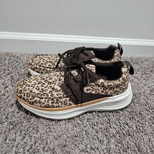 Leopard Print Ortho Comfoot Sneakers with Brown  Laces